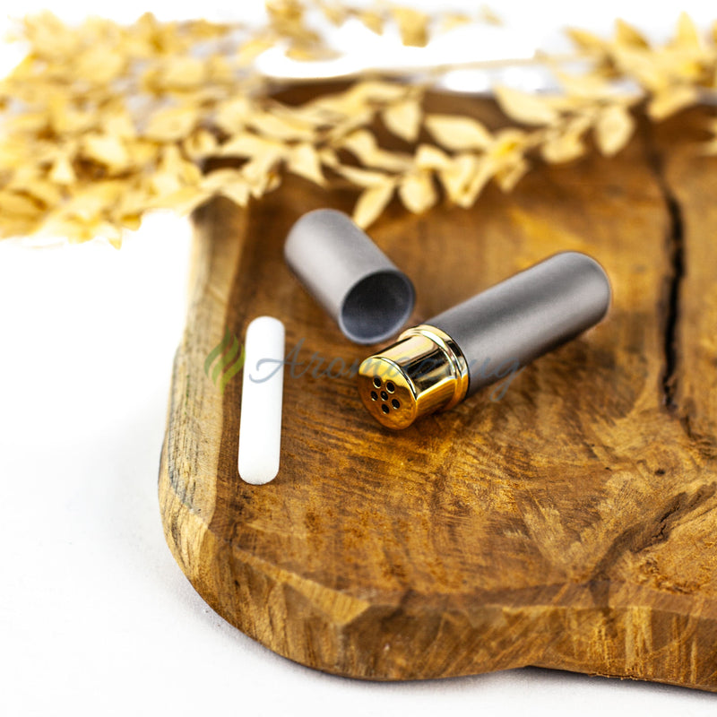 Laden Sie das Bild in Galerie -Viewer, Inhalierstift Aus Glas Mit Metallhülle Silber Zubehör
