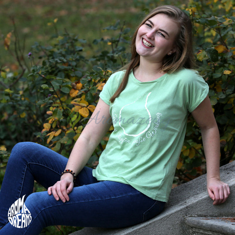 Laden Sie das Bild in Galerie -Viewer, Organisches Damen T-Shirt (Kleiner Tropfen große Wirkung) Zubehör
